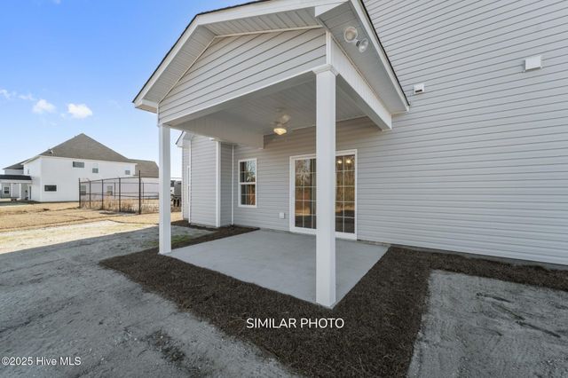 601 Salty Marsh Lane, Jacksonville, NC 28546