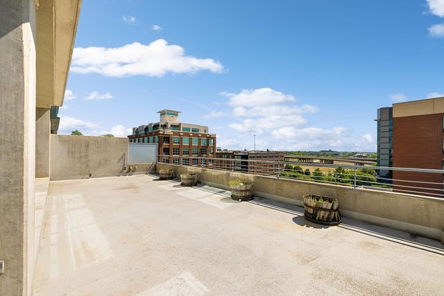 315 Rock St Apt 611, Little Rock, AR 72202