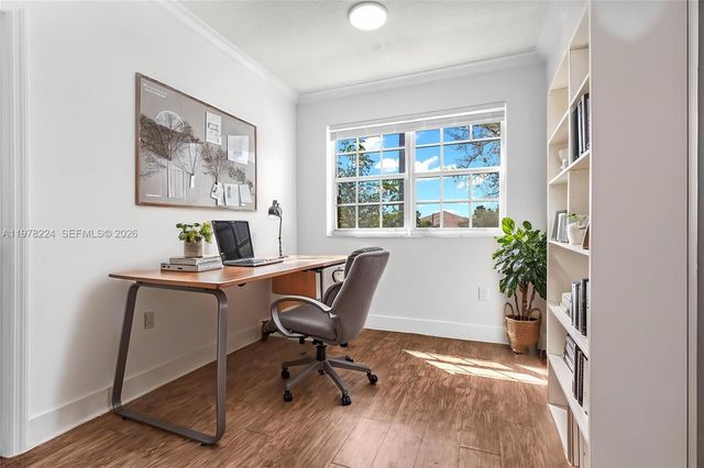 101 SW 117th Ave 7207, Pembroke Pines, FL 33025