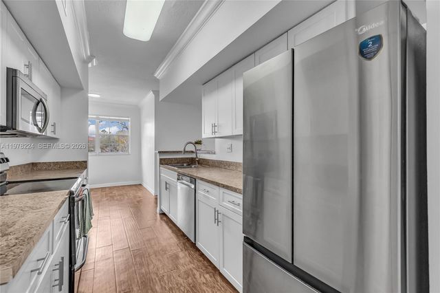 101 SW 117th Ave 7207, Pembroke Pines, FL 33025