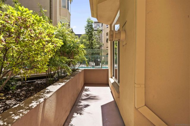 2400 5Th 103, San Diego, CA 92101