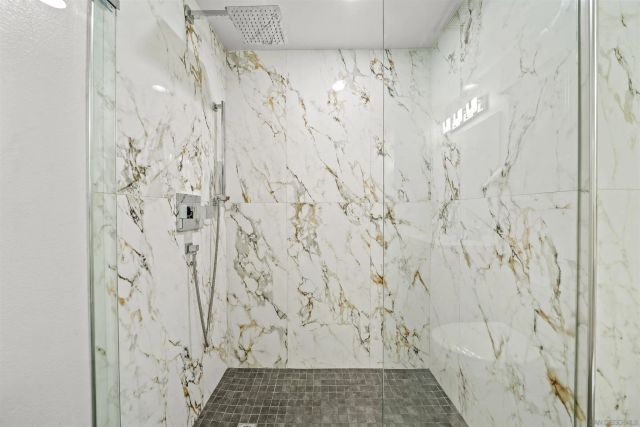 2400 5Th 103, San Diego, CA 92101