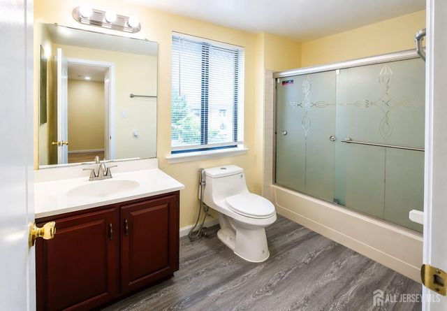 101 Hampshire Drive, Plainsboro, NJ 08536