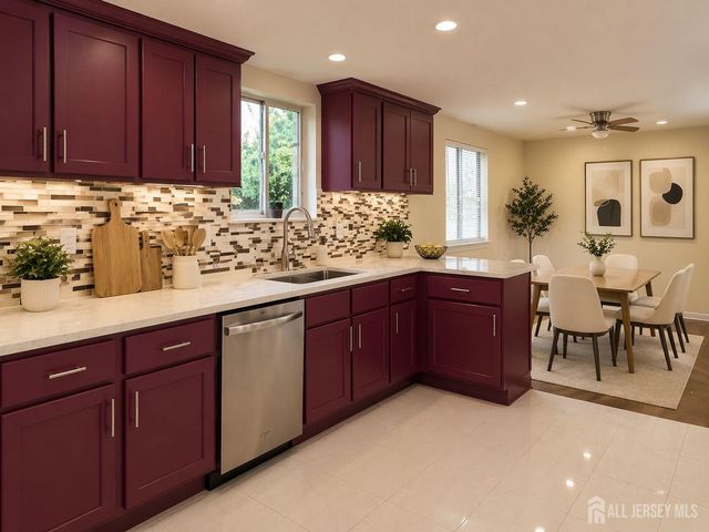 101 Hampshire Drive, Plainsboro, NJ 08536