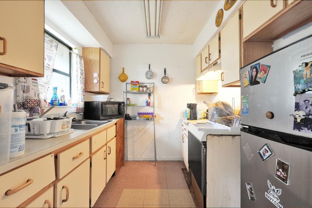 6505 Dockside Circle, Greenacres, FL 33463