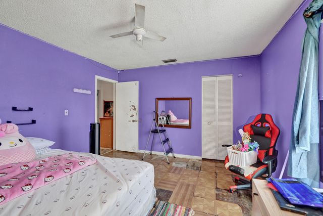 6505 Dockside Circle, Greenacres, FL 33463