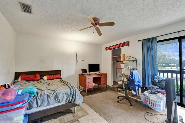 6505 Dockside Circle, Greenacres, FL 33463