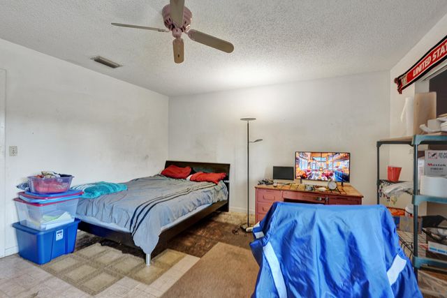 6505 Dockside Circle, Greenacres, FL 33463