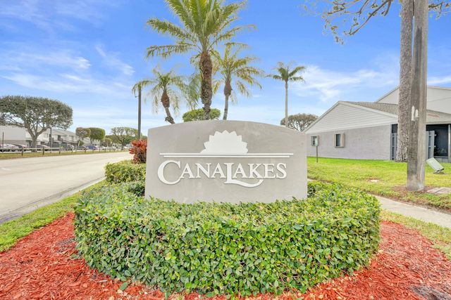 6505 Dockside Circle, Greenacres, FL 33463