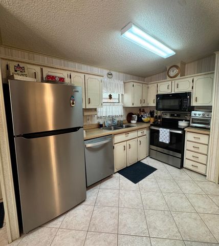 13952 Brazil Court, Fort Pierce, FL 34951