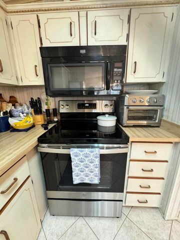 13952 Brazil Court, Fort Pierce, FL 34951