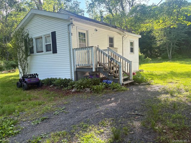 1 Royal Acres Drive 6, Middletown, NY 10940