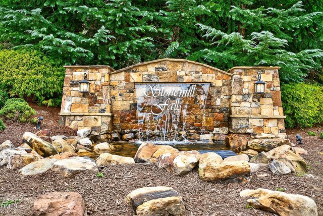 1405 Freeman Falls Court, Wake Forest, NC 27587