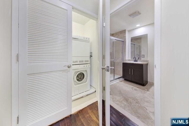 29 1st Street 505, Hackensack, NJ 07601