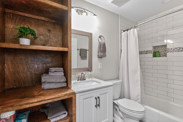 1000 Brighthurst Drive 205, Raleigh, NC 27605