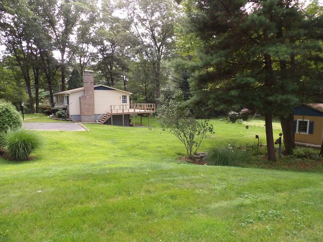53 H Putnam Rd, Charlton, MA 01507