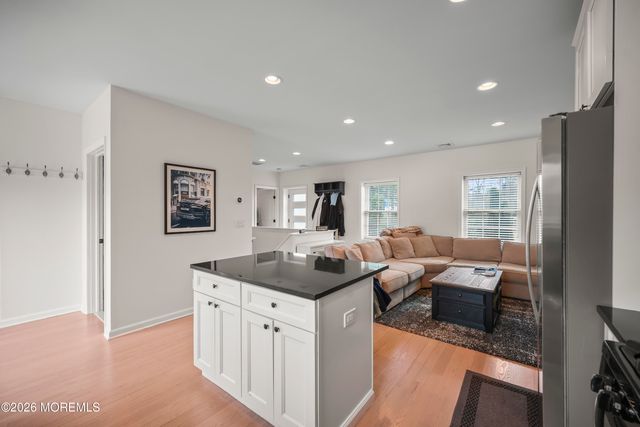 5 Cortland Road, Eatontown, NJ 07724