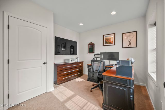 5 Cortland Road, Eatontown, NJ 07724