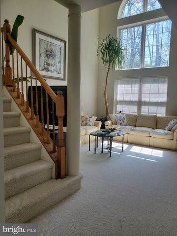 256 FOUNTAYNE LN, Lawrenceville, NJ 08648