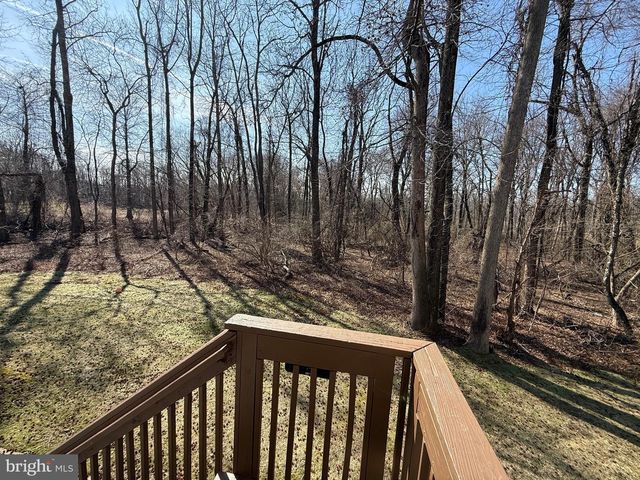 256 FOUNTAYNE LN, Lawrenceville, NJ 08648