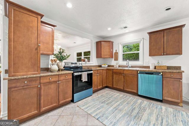 513 Hurt Road, Smyrna, GA 30082