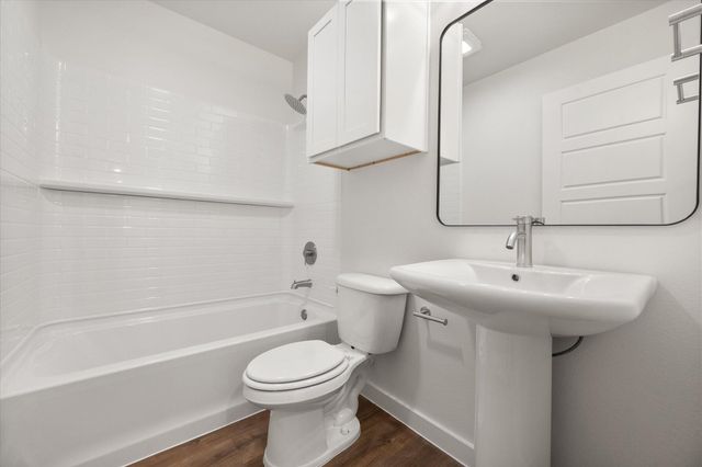 1615 N Clinton Avenue, Lubbock, TX 79416