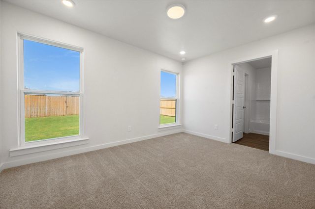 1615 N Clinton Avenue, Lubbock, TX 79416