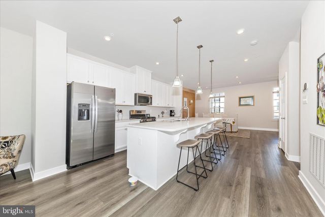 1736 ATLAS DR, Frederick, MD 21702