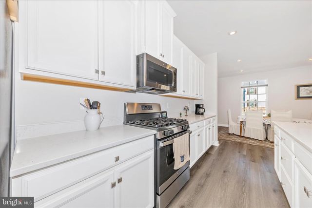 1736 ATLAS DR, Frederick, MD 21702