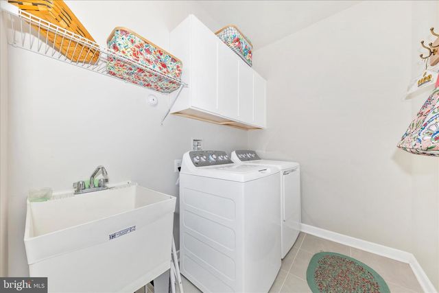 1736 ATLAS DR, Frederick, MD 21702