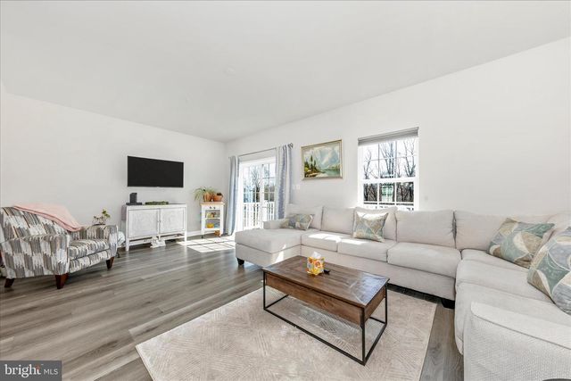 1736 ATLAS DR, Frederick, MD 21702