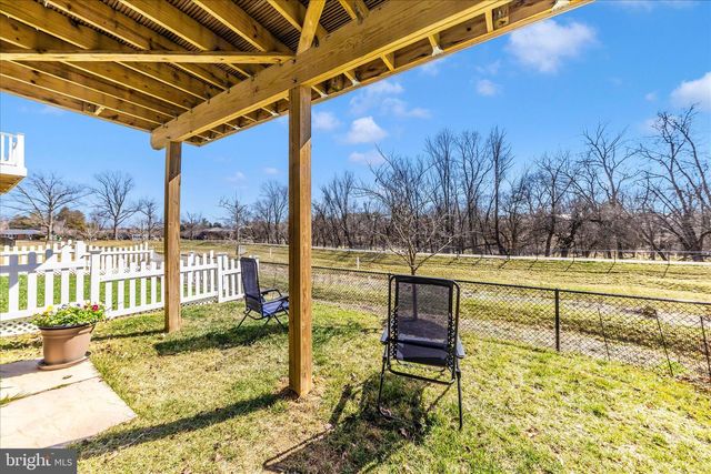 1736 ATLAS DR, Frederick, MD 21702