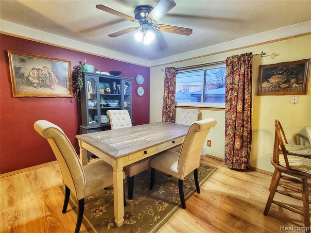 32572 Kathryn Street, Garden City, MI 48135