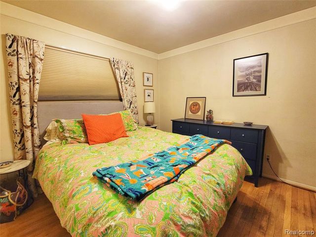 32572 Kathryn Street, Garden City, MI 48135