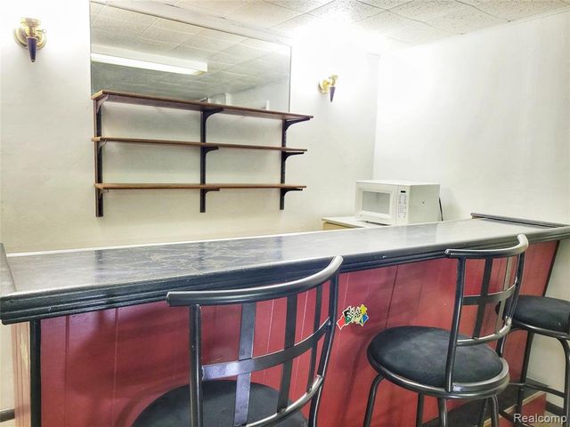 32572 Kathryn Street, Garden City, MI 48135