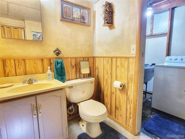 32572 Kathryn Street, Garden City, MI 48135