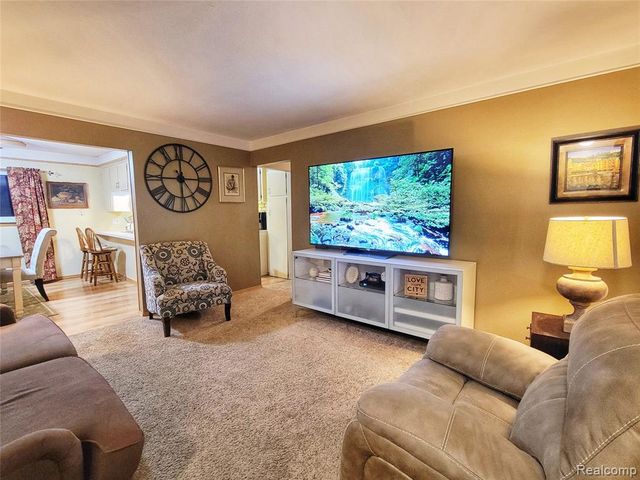 32572 Kathryn Street, Garden City, MI 48135