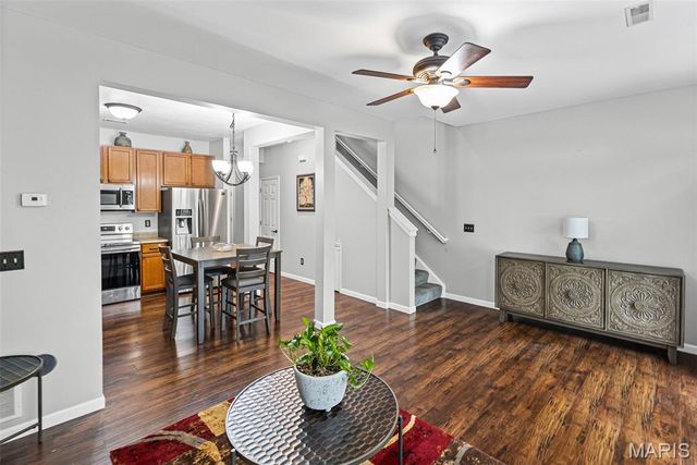 2041 Celebration Park Circle, Belleville, IL 62220