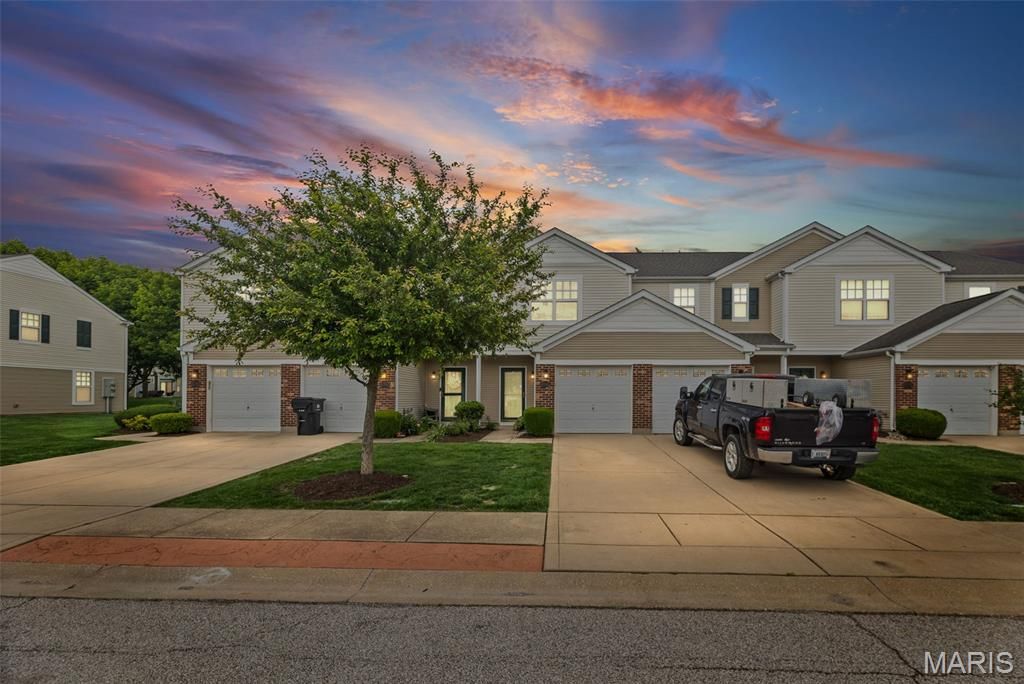 2041 Celebration Park Circle, Belleville, IL 62220