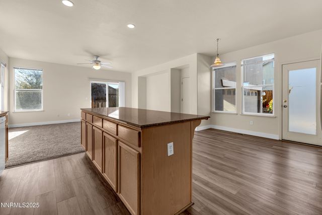 5707 Rainier Peak Drive, Sparks, NV 89436