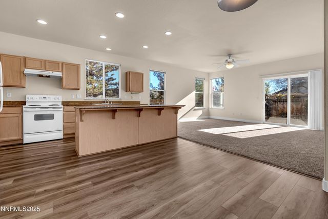 5707 Rainier Peak Drive, Sparks, NV 89436