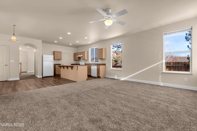 5707 Rainier Peak Drive, Sparks, NV 89436