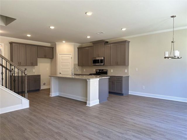 3517 Lockaby Way, Lawrenceville, GA 30044