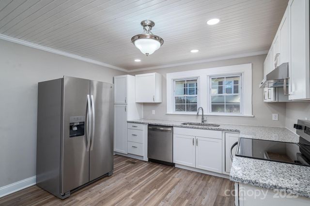 1811 Hemlock Avenue, Gastonia, NC 28054