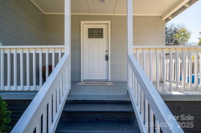 1811 Hemlock Avenue, Gastonia, NC 28054