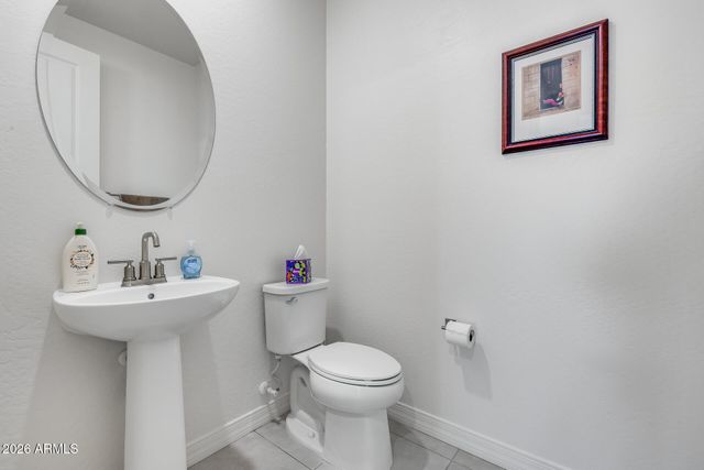 3044 W MONTE Way, Laveen, AZ 85339