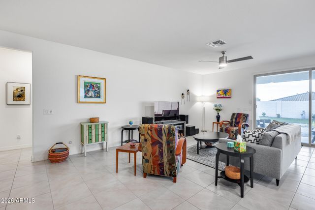 3044 W MONTE Way, Laveen, AZ 85339