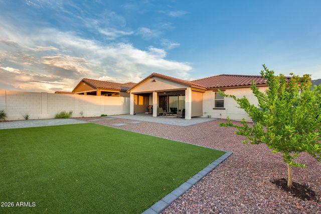 3044 W MONTE Way, Laveen, AZ 85339