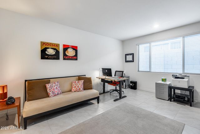 3044 W MONTE Way, Laveen, AZ 85339