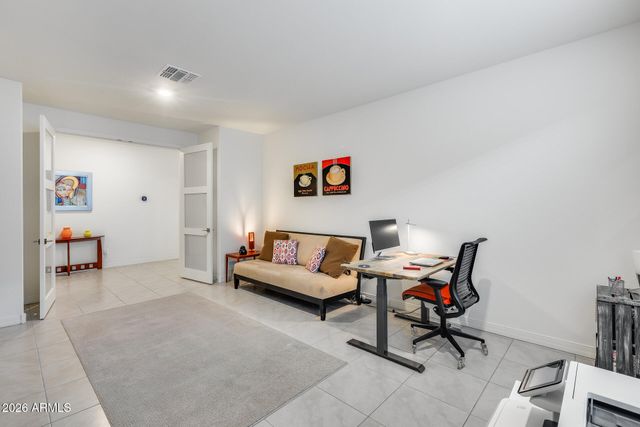 3044 W MONTE Way, Laveen, AZ 85339